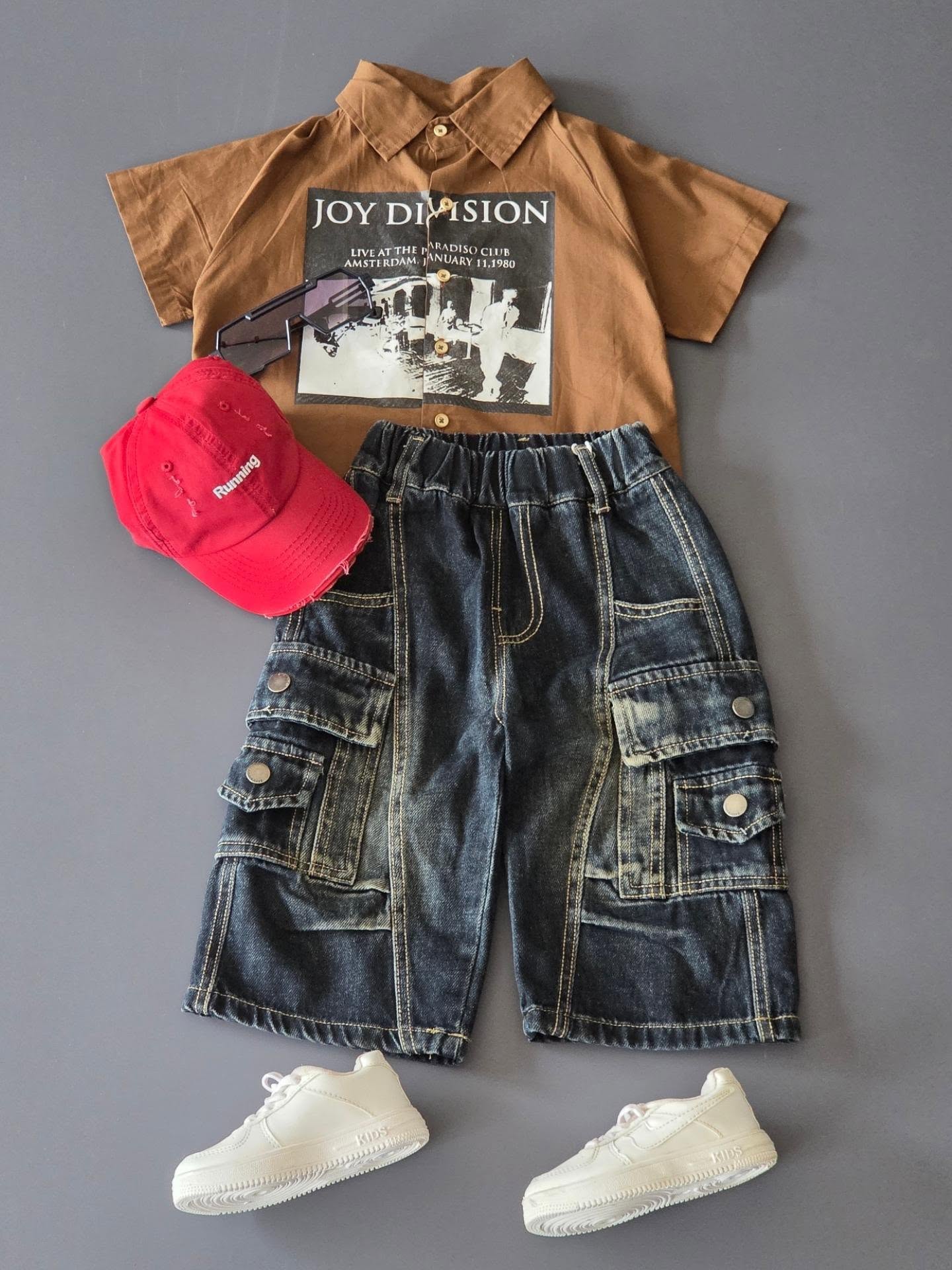 Kids red shirt angle 4